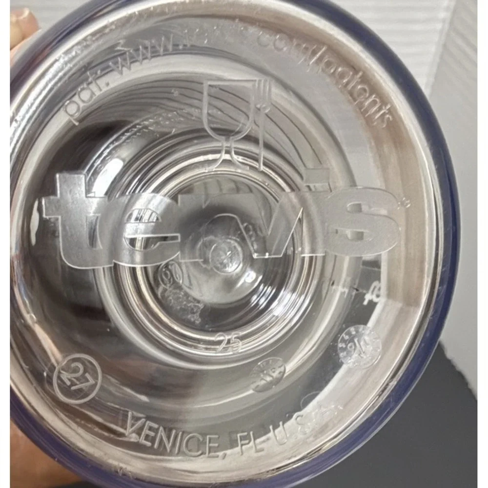 Tervis Notre Dame Fighting Irish Tumbler‎ 24 Oz Yellow Lid